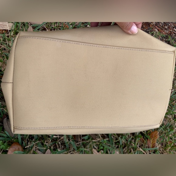 Dooney & Bourke Nylon Large Erica - Picture 10 of 11